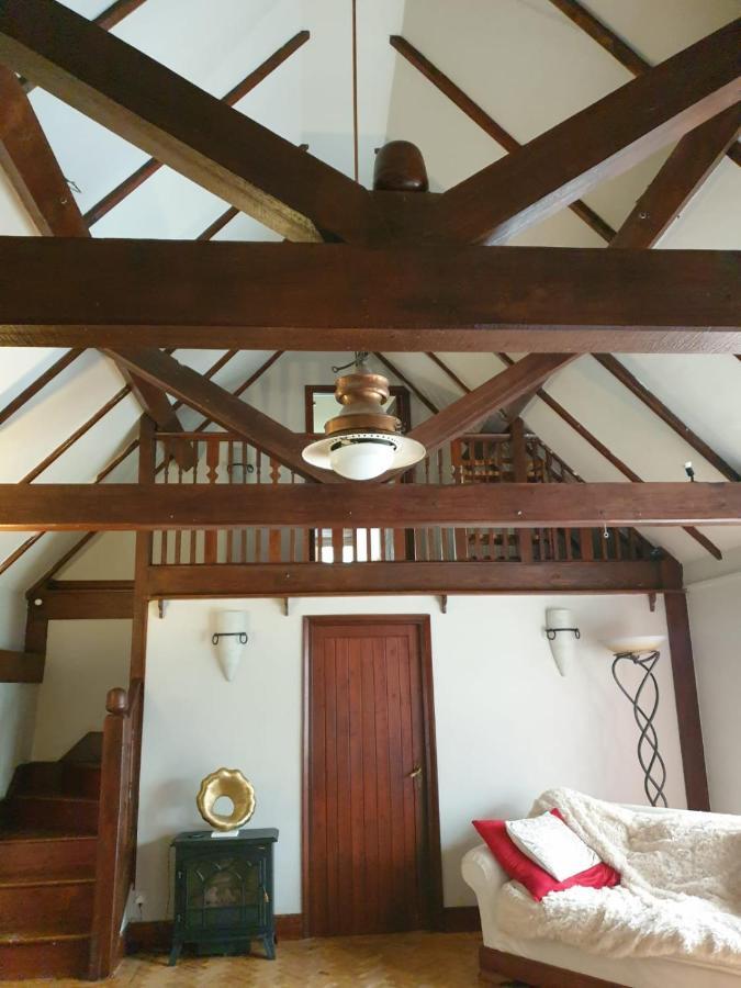 South Lodge House Dormansland ภายนอก รูปภาพ